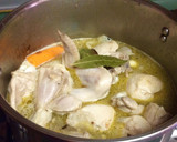 Foto del paso 4 de la receta: Pollo escabechado