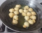 A picture of step 9 of Dahi Bhalla Chaat In Baked Katori.