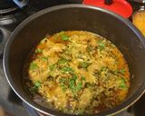 A picture of step 5 of Chicken curry.