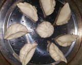 A picture of step 5 of Veg Momos.