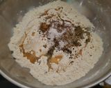 પંજાબી મસાલા મઠરી (punjabi masala mathri recipe in gujarati) રેસીપી સ્ટેપ2ફોટો