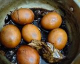 Foto langkah ke 5 dari resep Telur Pindang (teh celup).