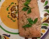 Foto del paso 2 de la receta: Salmón al perejil, y su ensalada fresca