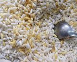 A picture of step 3 of Puffed Rice Snack.
