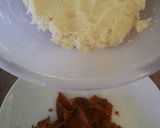 Foto langkah ke 1 dari resep Bola2 Singkong isi Gula Merah a.k.a Klenyem/Misro.