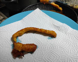 Foto del paso 6 de la receta: Sopa de piñones con rabas de pollo