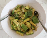 Foto del paso 4 de la receta: Ensalada de calabacitas a la vinagreta