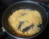 Foto del paso 3 de la receta Arroz amarillo con calamares y gambas