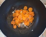 Foto langkah ke 3 dari resep Sup Bihun Oyong.