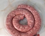 Foto del paso 1 de la receta: Salchicha cocida al vino