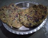 મેથીના ઢેબરા (Methi Dhebra Recipe In Gujarati) રેસીપી સ્ટેપ3ફોટો