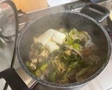 A picture of step 4 of Japanese Sukiyaki (Yamagata style).