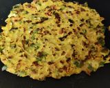 मिक्स वेज बेसन चीला (mix veg besan cheela recipe in Hindi) रेसिपी चरण 3 फोटो