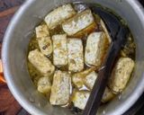 Foto langkah ke 5 dari resep Bacem Tahu Tempe.