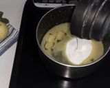 A picture of step 3 of Lemon Curd no sugar, eggless.