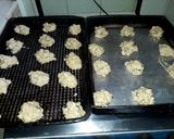 Foto del paso 4 de la receta: Galletitas de granola y pasas 😊