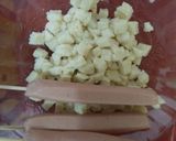 Foto langkah ke 1 dari resep Sosis Ugly (sosis goreng roti tawar).