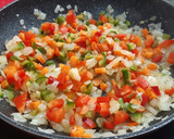 Foto del paso 1 de la receta: Macarrones integrales con carne picada