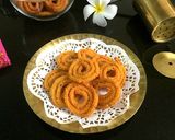 A picture of step 12 of Moong Dal Chakli.