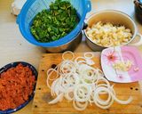 Foto del paso 5 de la receta: Taquitos de longaniza con papas y nopales
