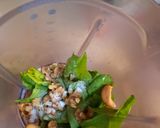 A picture of step 2 of Pesto Pasta.