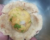 A picture of step 5 of Crispy Kachori.