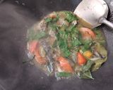 Foto langkah ke 7 dari resep Oseng Pindang Deles.