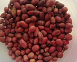 Caramelised roasted groundnuts recipe step 1 photo