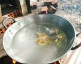 Hình bước làm 2 của món Mực xào sa tế