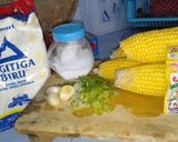 Foto langkah ke 1 dari resep Perkedel Jagung Daun Bawang.