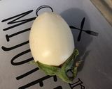 Une image de l'étape 1 de Aubergine blanche et courgette à l'oignon rouge et marinade.