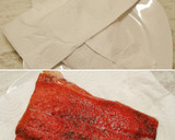 Foto del paso 8 de la receta: Pan payés ibicenco con salmón marinado