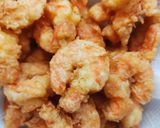 Gambar langkah 10 resipi Udang Masam Manis.
