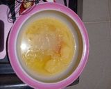 A picture of step 1 of Moist pancake.