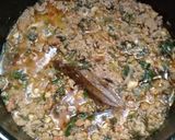 A picture of step 3 of Palak Qeema.