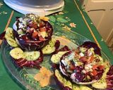 Une image de l'étape 12 de Chaudrons sanguinaires de salade composée (tomates,concombre,feta).