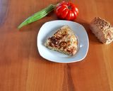 Foto del passaggio 7 della ricetta Frittata con albumi cipolle e zucchine