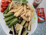 Rau củ sốt cá mòi