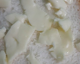 பட்டர் சீஸ் கார்லிக்  டோஸ்ட் (Butter cheese garlic toast recipe in tamil) ரெசிபி ஸ்டேப் 5 புகைப்படம்