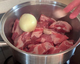 Foto del paso 2 de la receta: Costillas al horno al aroma de limón
