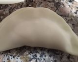 Foto del paso 5 de la receta: Empanadas de jamón y queso!🥟🥟🥟
