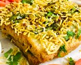 मुंबई मसला टोस्ट सैंड्विच (mumbai masala toast sandwich recipe in Hindi) रेसिपी चरण 12 फोटो
