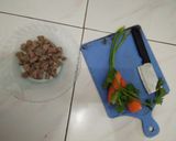Foto langkah ke 2 dari resep Bakwan ayam wortel.