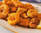 Foto del paso 4 de la receta: Chipirones fritos rebozados a las tres harinas