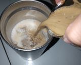 Foto langkah ke 3 dari resep Kopi simpel rumahan.