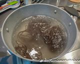 Foto del passaggio 4 della ricetta Tagliatelle di Riso Venere con melanzane, stracciatella e speck