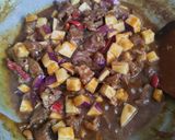 Gambar langkah 5 resipi Taucu Daging Tumis Terung.