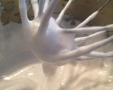 Hình bước làm 3 của món Tự làm kem tươi (Homemade whipping cream) 