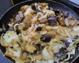 Foto del paso 2 de la receta: Berenjenas🍛en salsa🍲curry🍆🧅🌶️🍱🍚