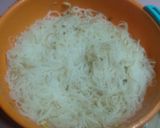 Foto langkah ke 6 dari resep Soto ayam Lamongan (kuah bening).
